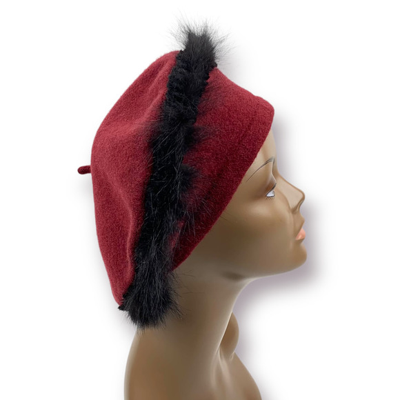 ❌SOLD❌1960's wool beret with mohair and fox fur trim - Picture 5 of 12